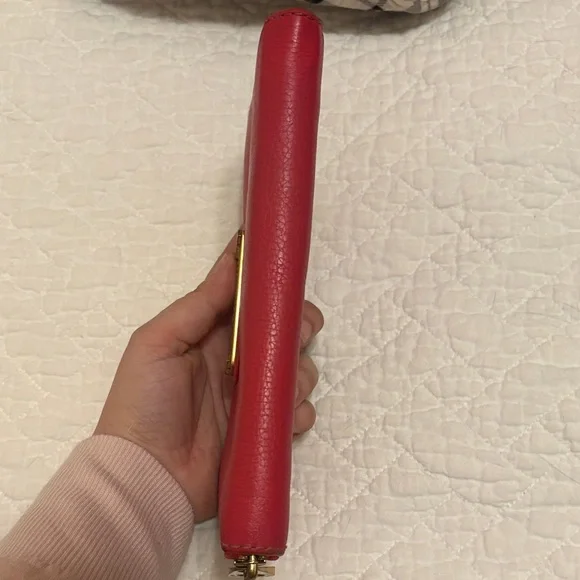 LOW START $299EUC Marc Jacobs Cherry Red Wallet with Gold Accents - Picture 5 of 9